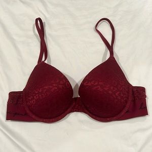 34B Victoria’s Secret Pink Lace Bra